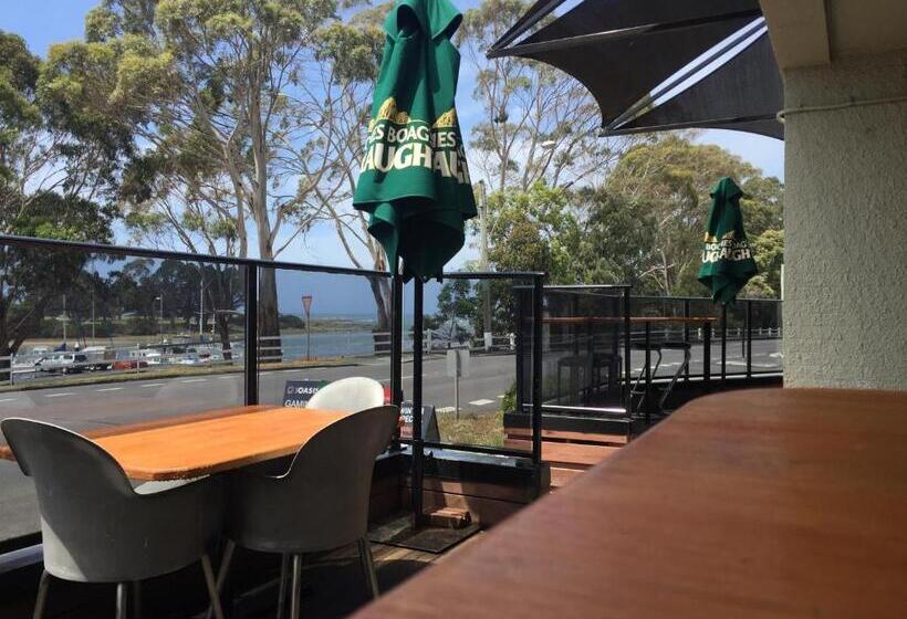 The Wharf Hotel Wynyard