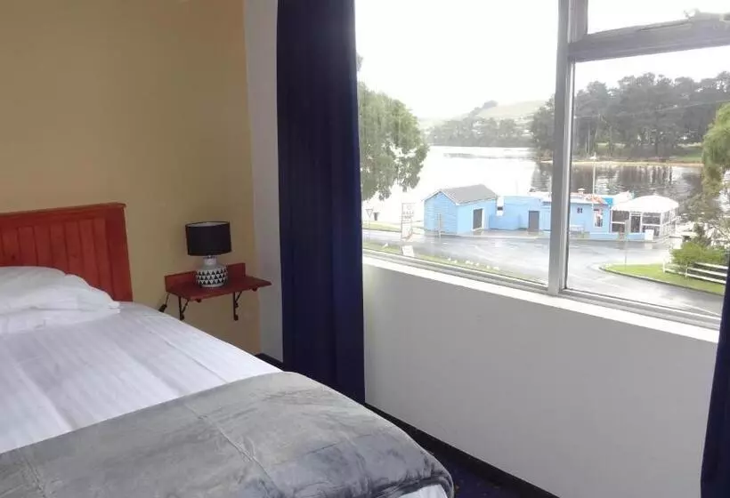 The Wharf Hotel Wynyard