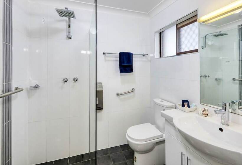 מוטל Forest Lodge Motor Inn & Restaurant