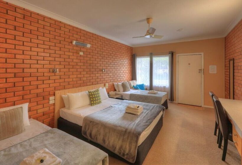 فندق على الطريق Hilldrop Motor Inn