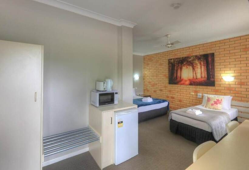 فندق على الطريق Hilldrop Motor Inn