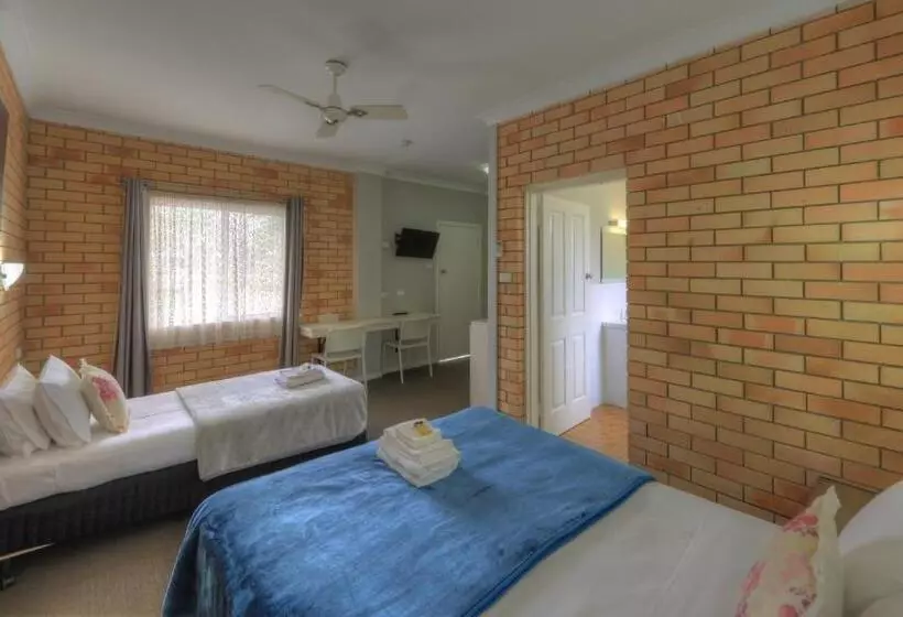 مُتل Hilldrop Motor Inn