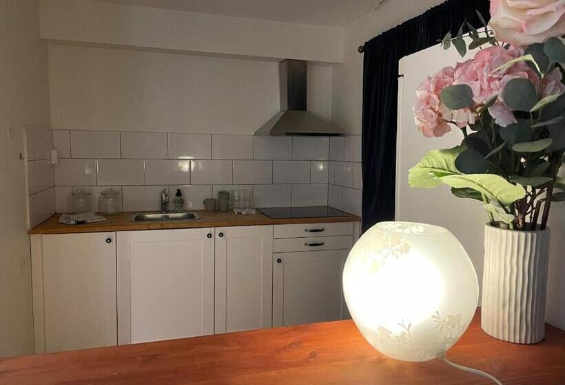 Bed and Breakfast Bärsta Svit Bnb