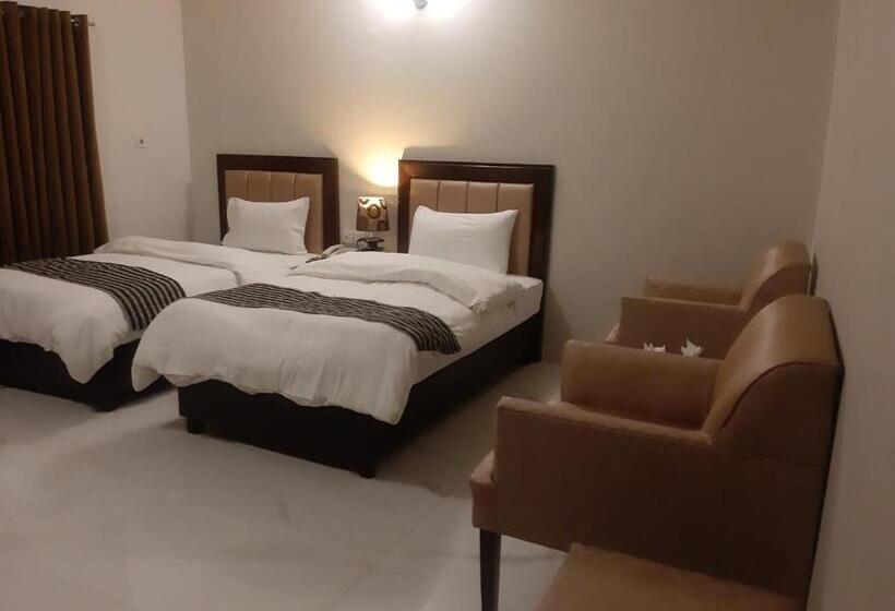 هتل Executive Lodges