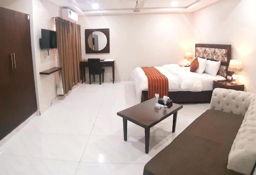 هتل Executive Lodges