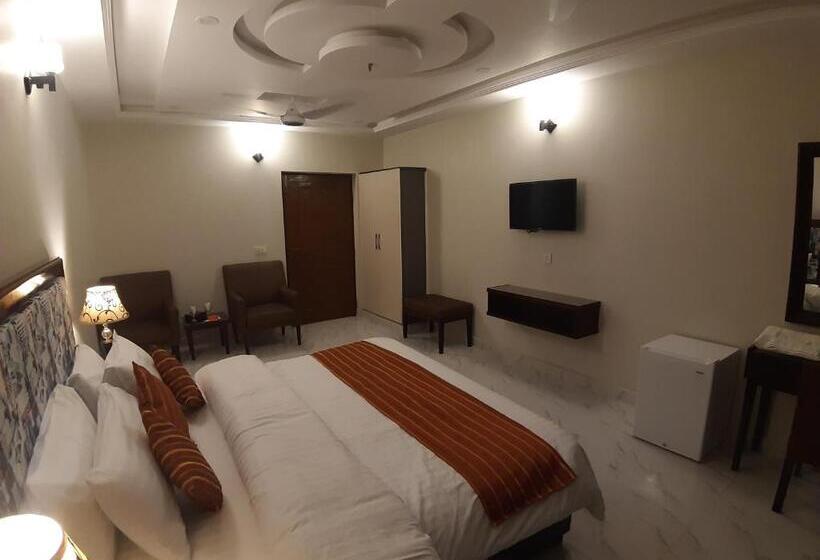 هتل Executive Lodges