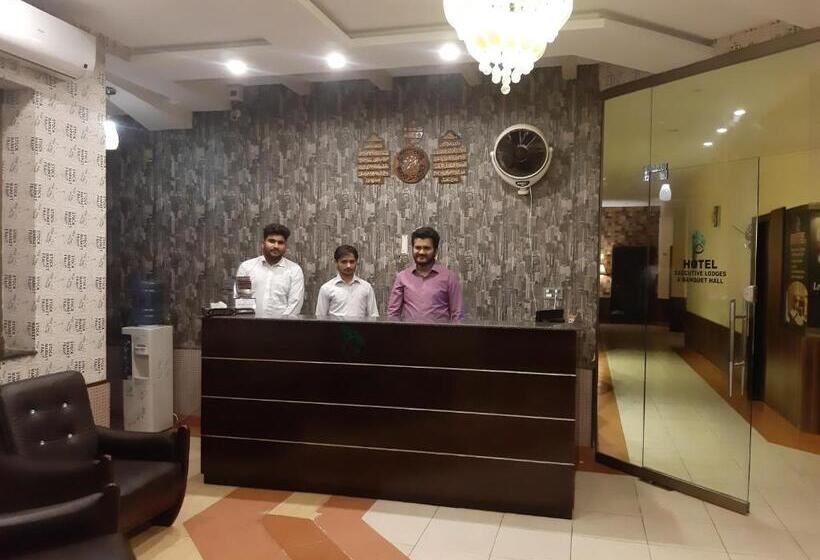 هتل Executive Lodges