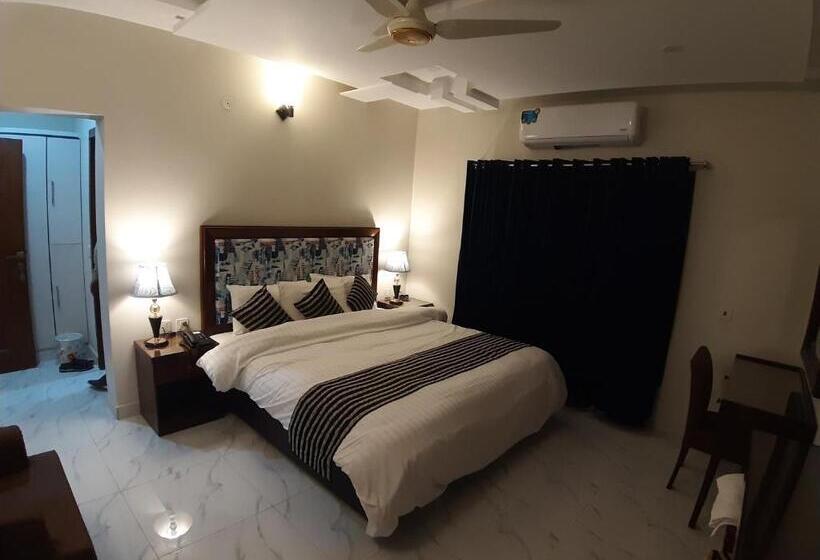 هتل Executive Lodges