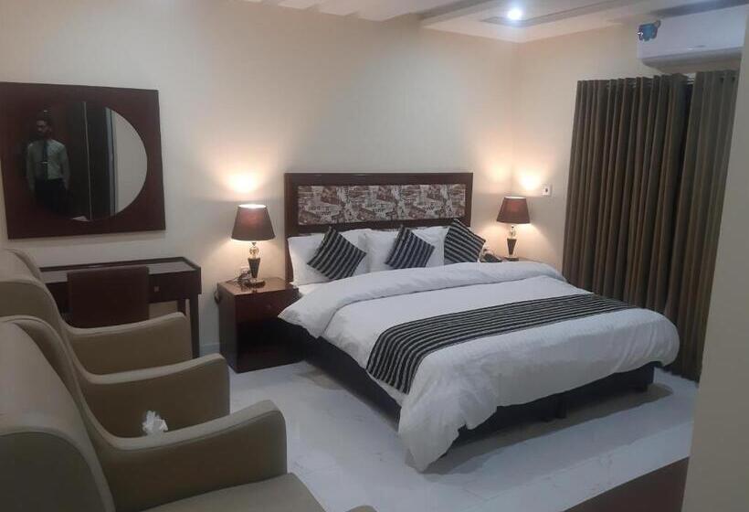 هتل Executive Lodges