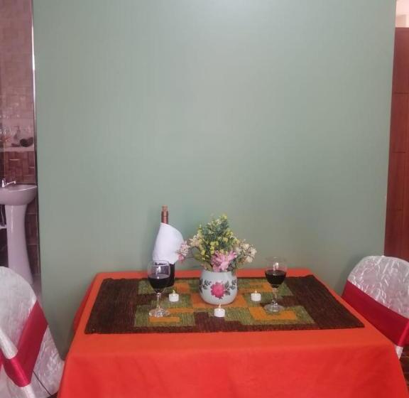 هتل Incas Suite, Con Aguas Termomedicinales