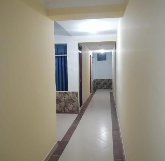 هتل Incas Suite, Con Aguas Termomedicinales