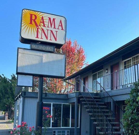 ホテル Rama Inn