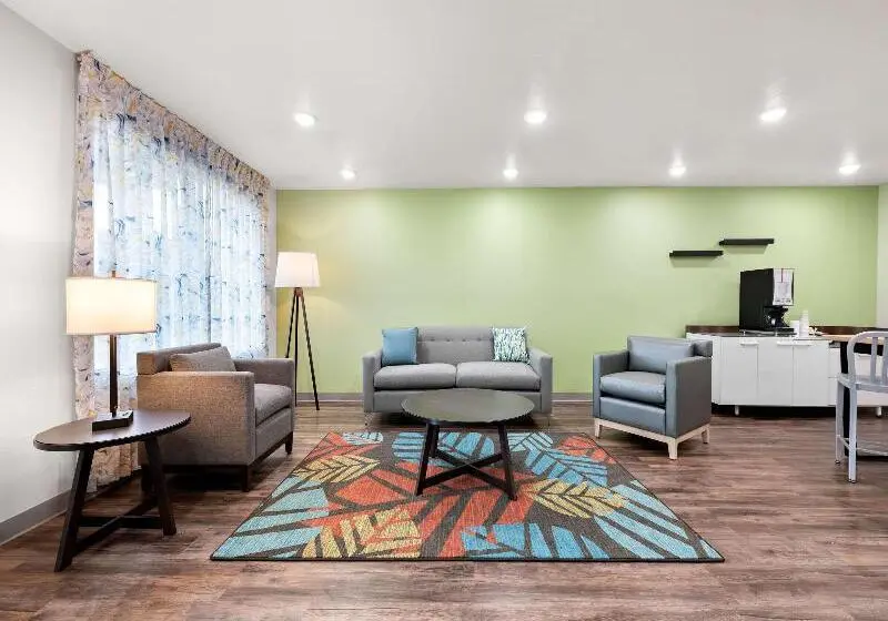 ホテル Woodspring Suites Huntsville   Research Park