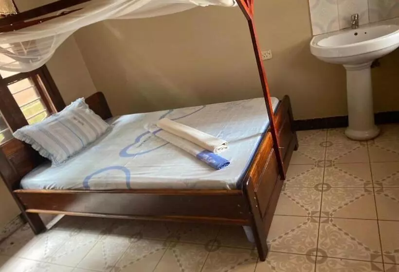 Nzimano Hostel