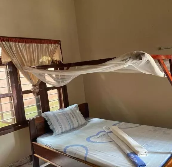 Nzimano Hostel
