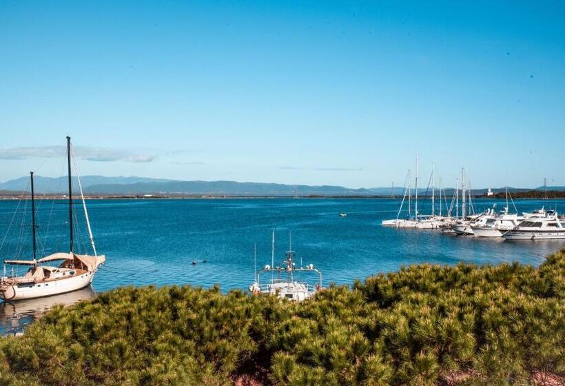 פנסיון Albamarina