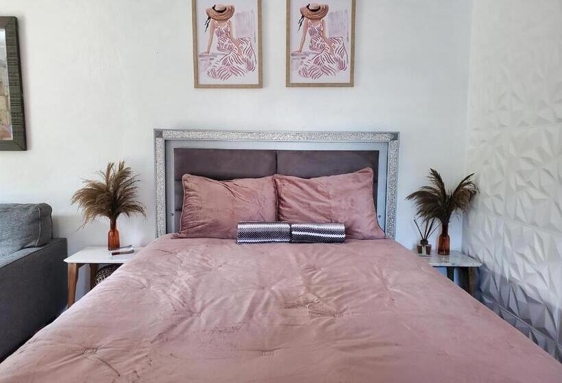 پانسیون La Familia #2