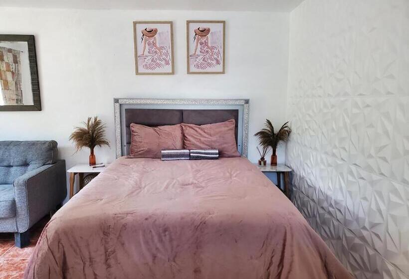 پانسیون La Familia #2