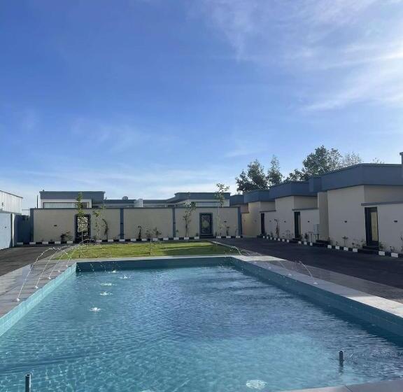 منتجع ليفارد بدون مسبح