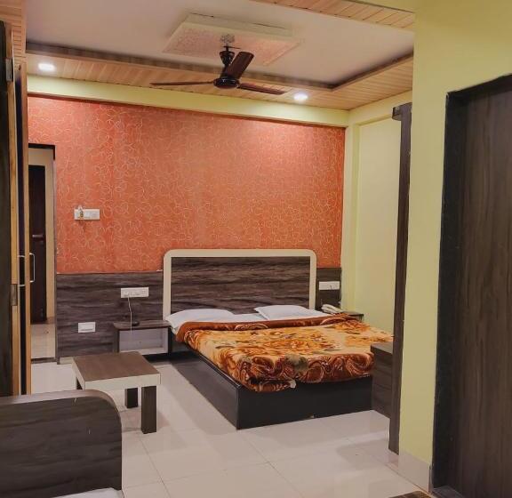 Bed and Breakfast Dhan Homestay