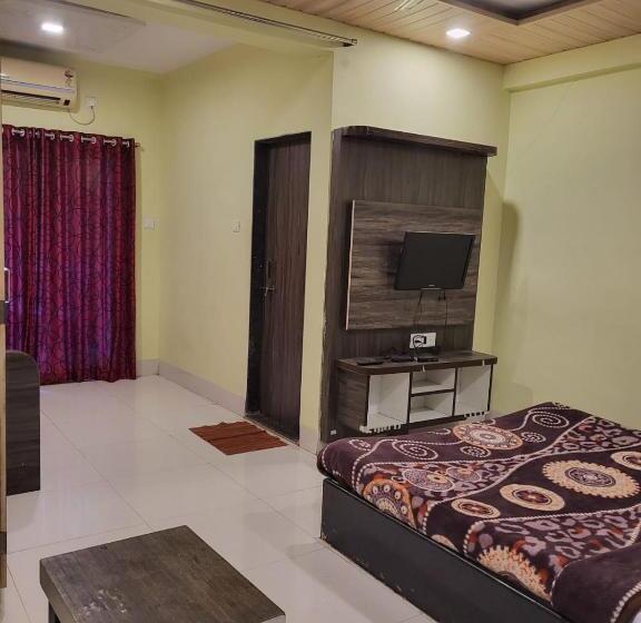 Bed and Breakfast Dhan Homestay