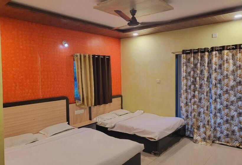 Bed and Breakfast Dhan Homestay