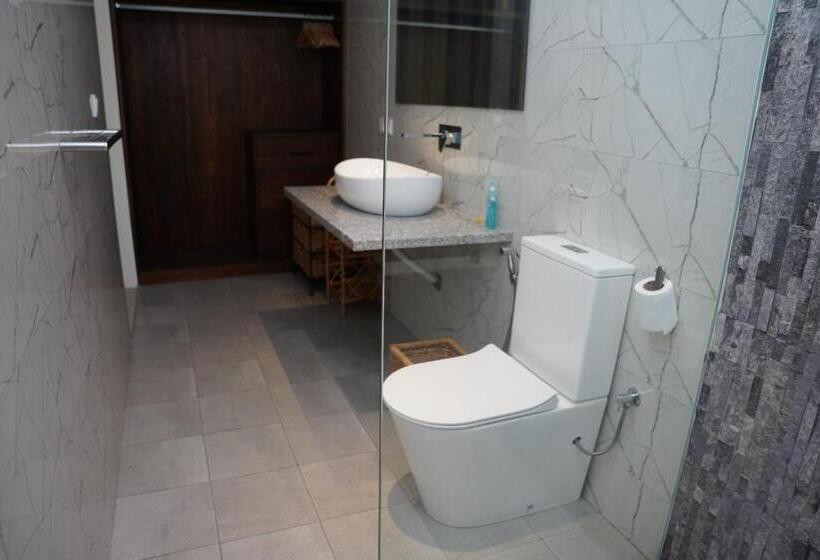 ベッドアンドブレックファースト Villa Blue Lotous