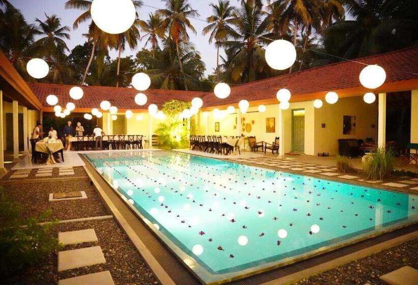 ベッドアンドブレックファースト Villa Blue Lotous