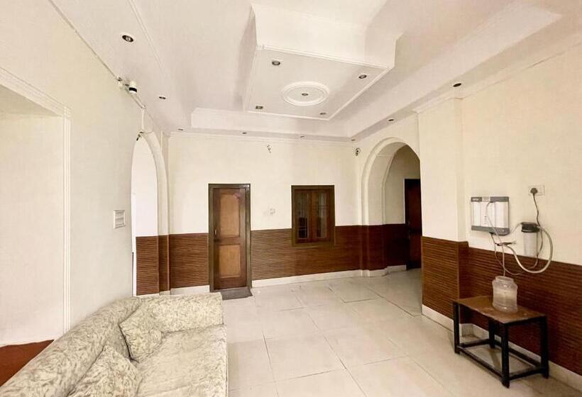 Central Hotel By Rb Group Mall Road Prime Location In Front Of Naini Lake Hygiene And Spacious Room