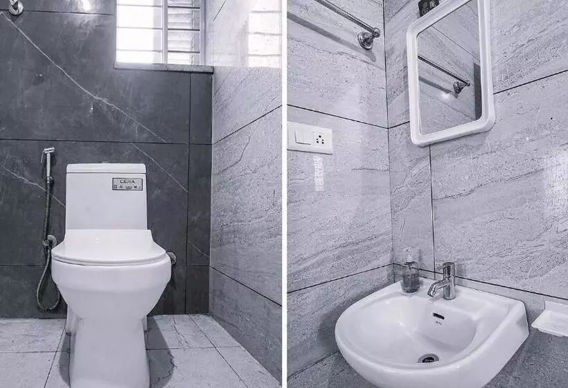 Fabhotel Sv Home Stay   Nr A2z Exotic Park