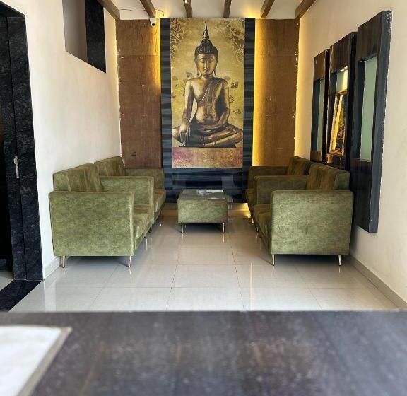 ホテル Aaba S Gomantak