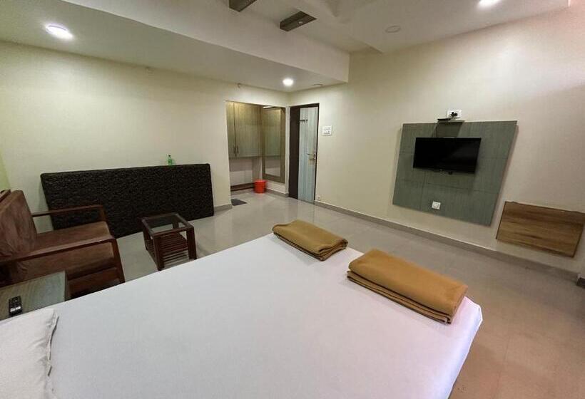 ホテル Aaba S Gomantak