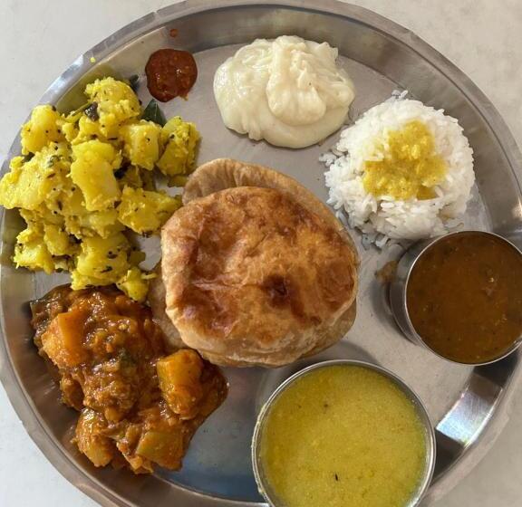 ホテル Aaba S Gomantak