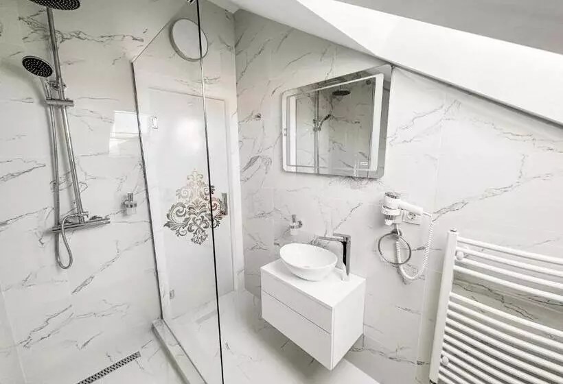 هتل Complex Vila Rania