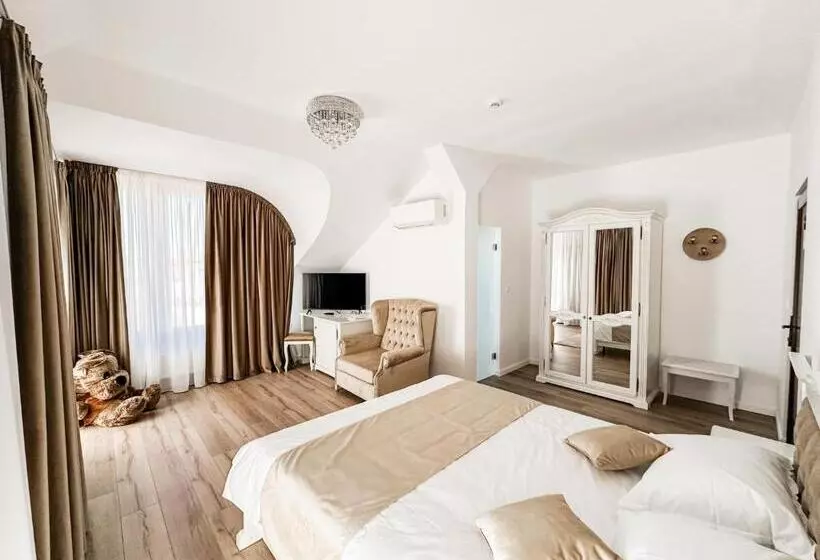 هتل Complex Vila Rania