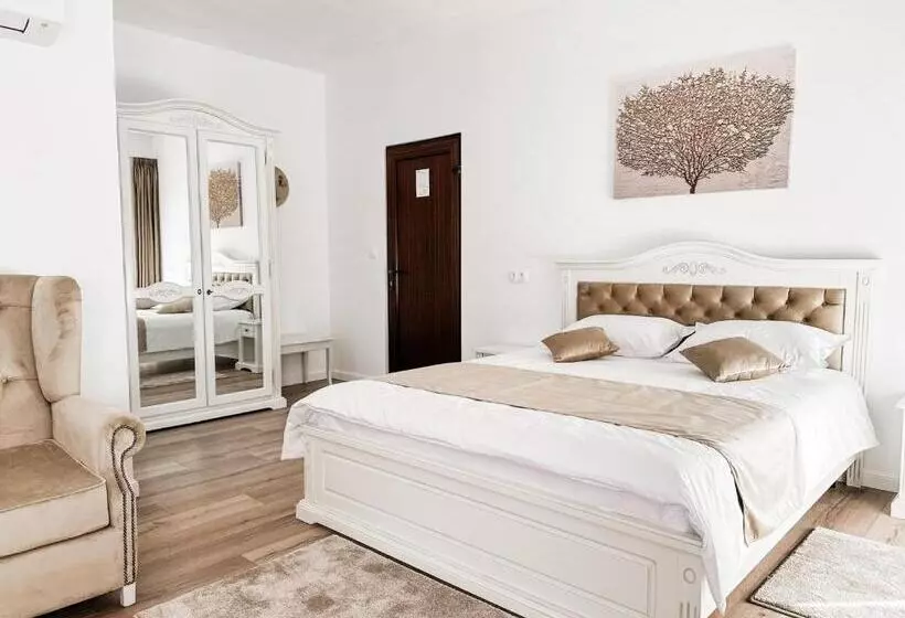 هتل Complex Vila Rania