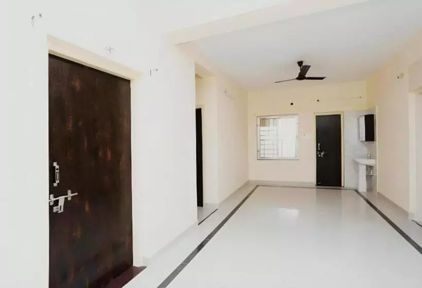 ホテル Goroomgo Green Akress Bhubaneswar