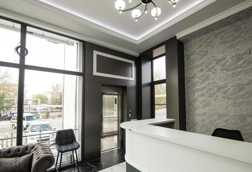 Hotel Mercuri Meridian