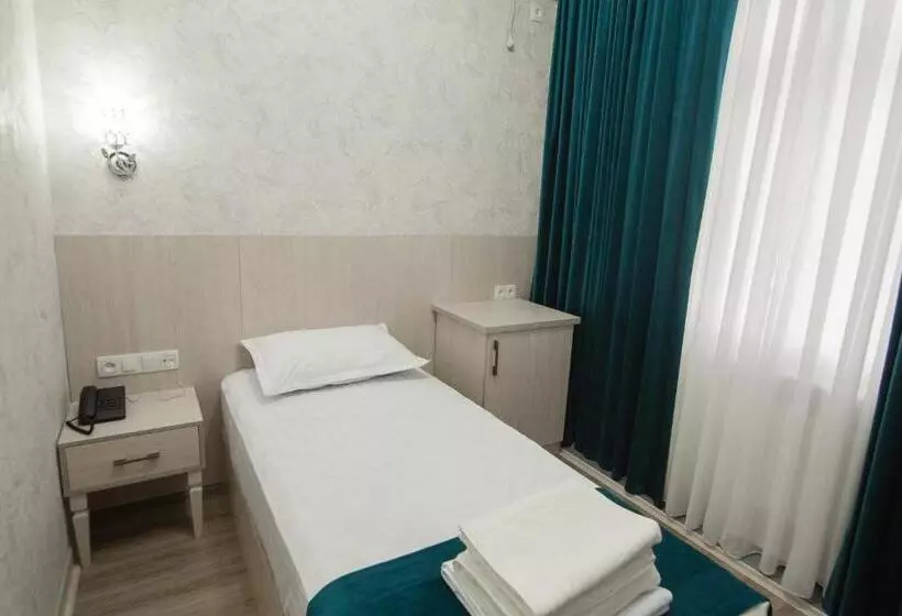 ホテル Mercuri Meridian