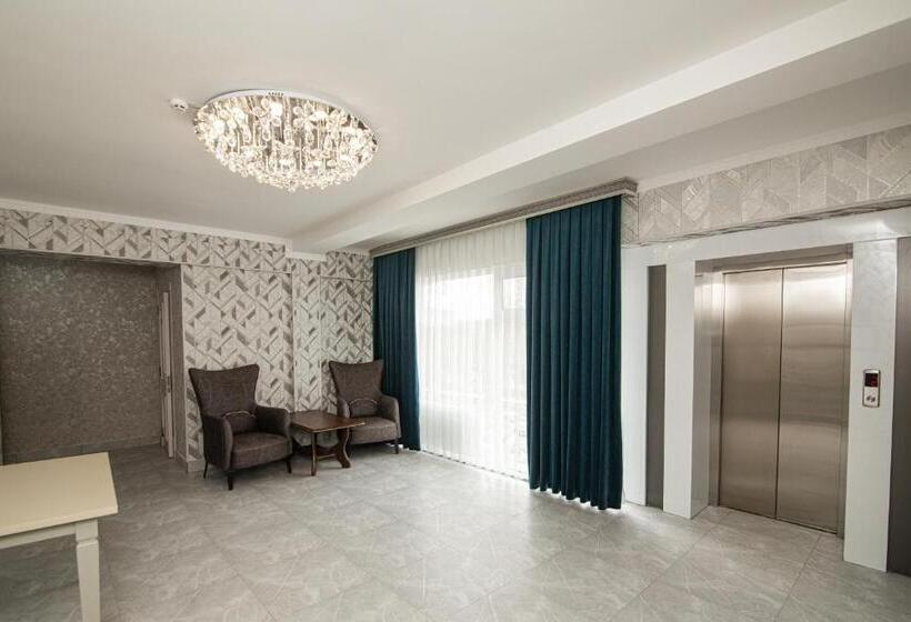 Hotel Mercuri Meridian