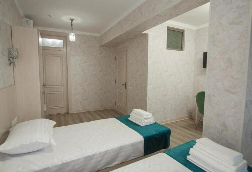 Hotel Mercuri Meridian