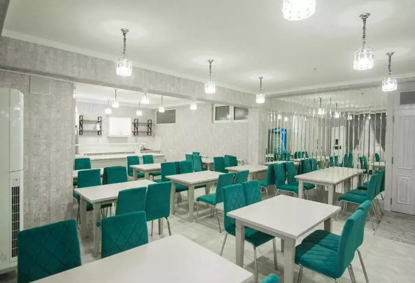 ホテル Mercuri Meridian