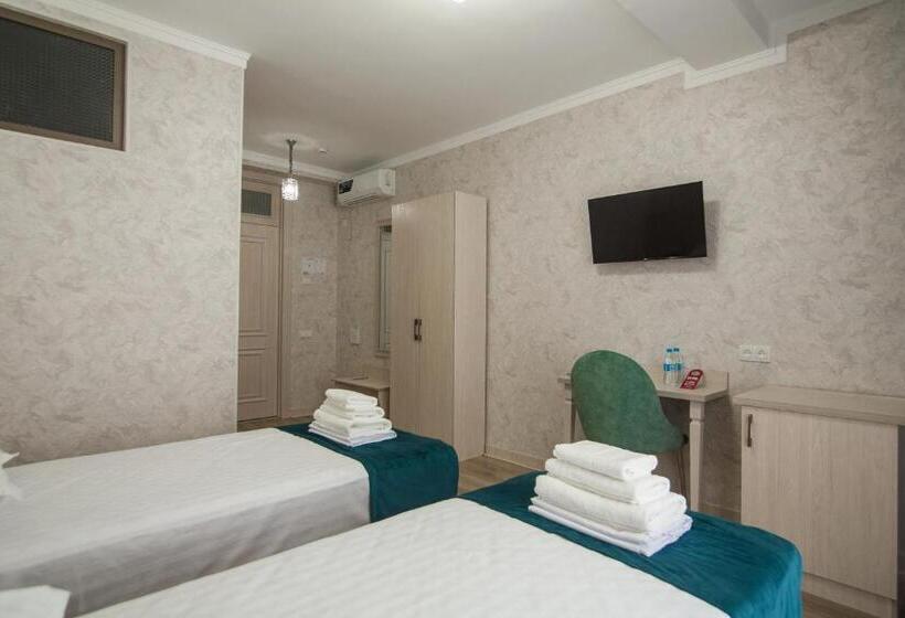 Hotel Mercuri Meridian