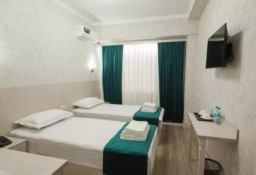 ホテル Mercuri Meridian