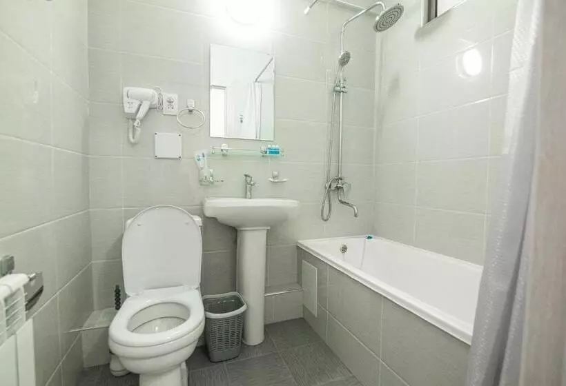 ホテル Mercuri Meridian