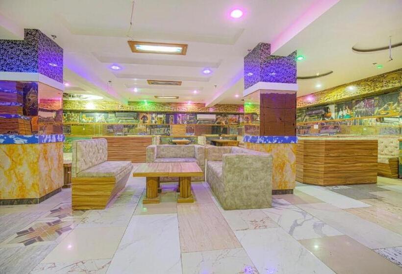 호텔 Sqaure Philip