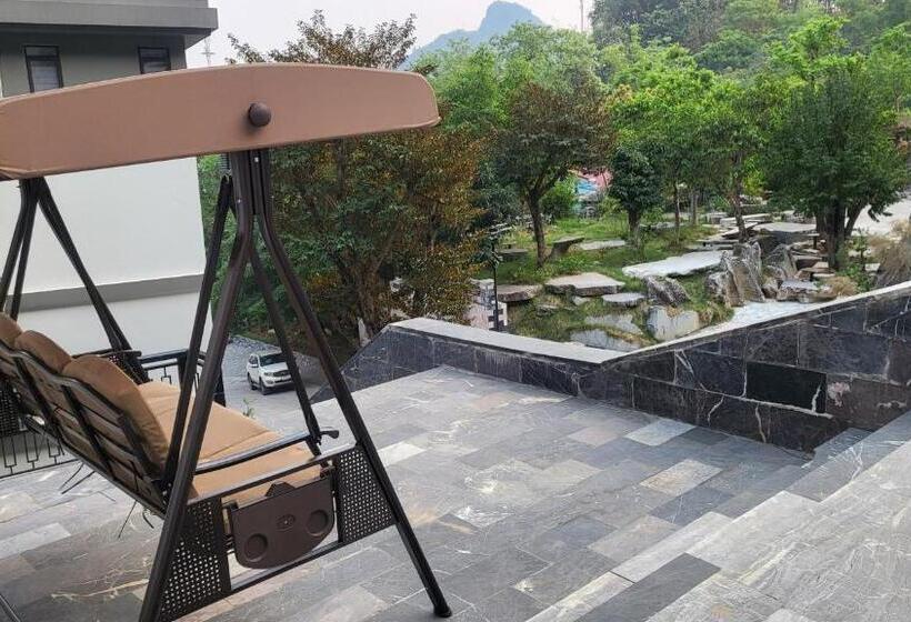 هتل Lotus Premium Lodge