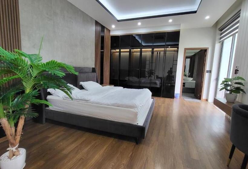 هتل Lotus Premium Lodge