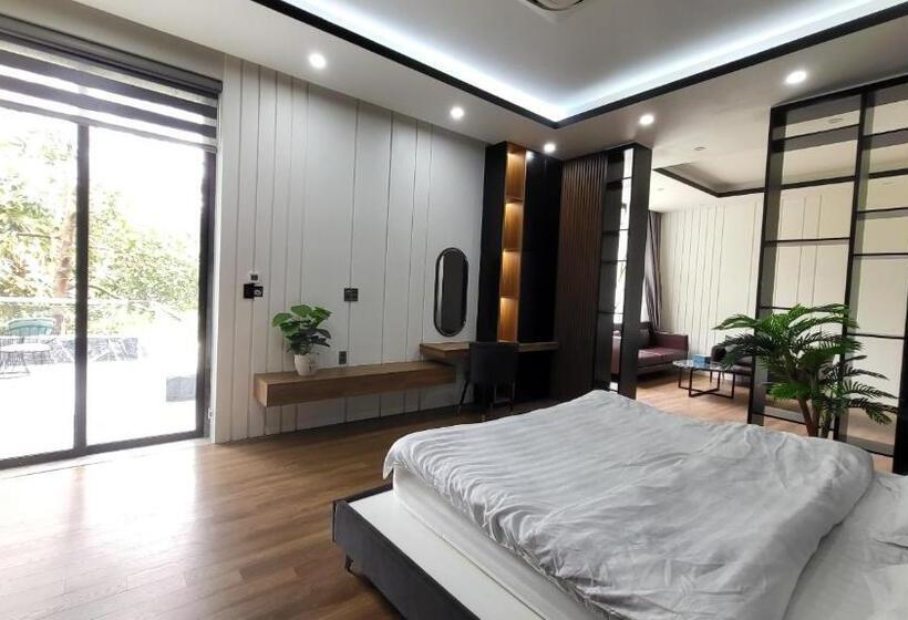 هتل Lotus Premium Lodge