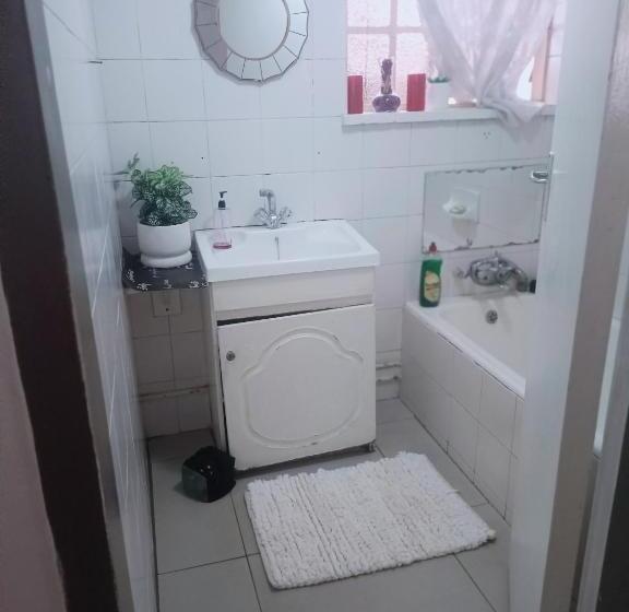 Пансион Mathwala Guesthouse